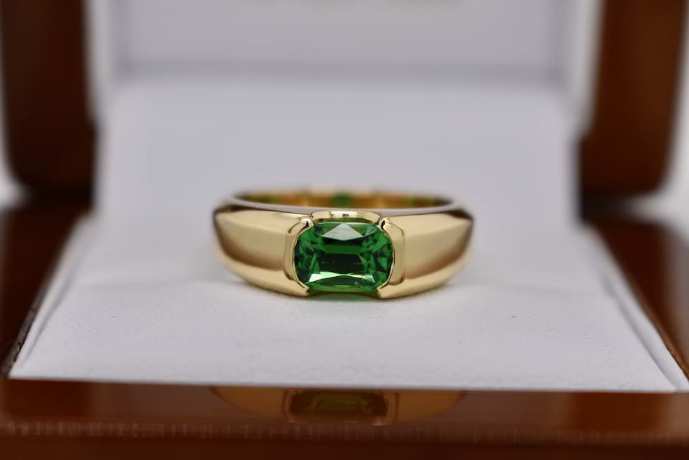 Tear Shape Tsavorite Garnet Ring Tsavorite Diamond Pave Ring Green Garnet  Ring Water Drop Tsavorite Ring Halo Tsavorite Ring Pear Shape Ring - Etsy | Tsavorite  garnet ring, Stone ring design, Fine