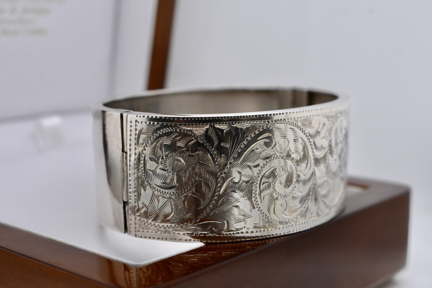 Sterling silver hinged online bangle