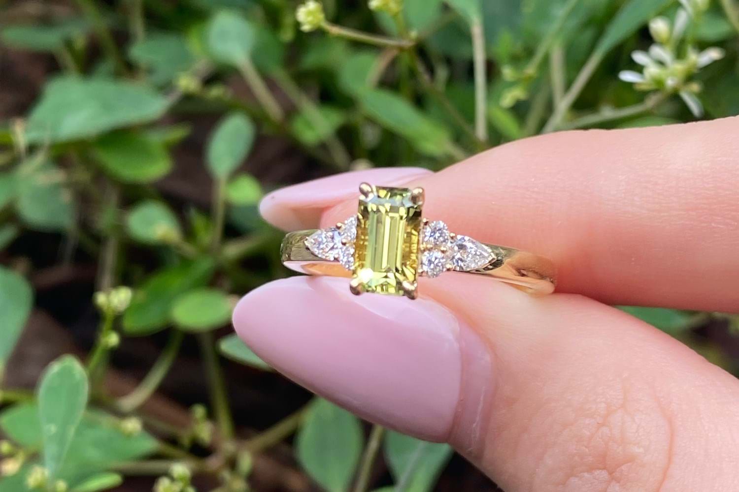 SOLD 18ct Yellow Gold 1.10ct Emerald Cut Yellow Sapphire Diamond